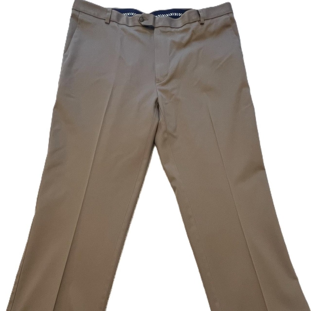 Preppy Business Casual Roundtree & Yorke Travel Smart Pants Khaki Men's 42x32 - Picture 2 of 5